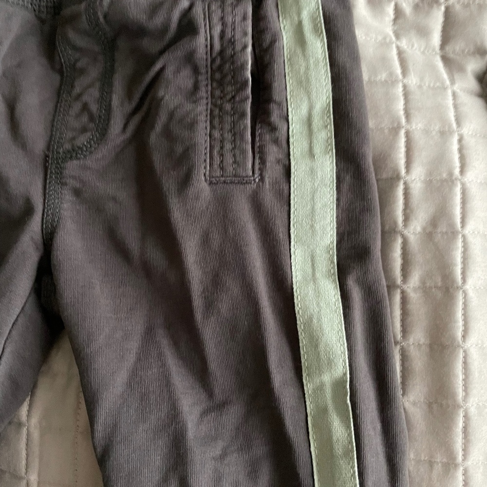 TEA COLLECTION BOYS SUMMER SHORT